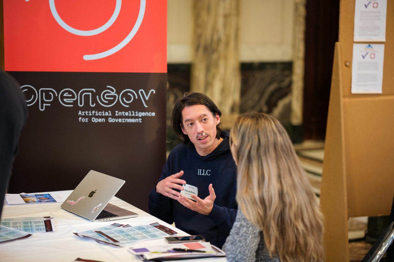 Our lab manager David Graus explaining the 'new gold': Open Government data